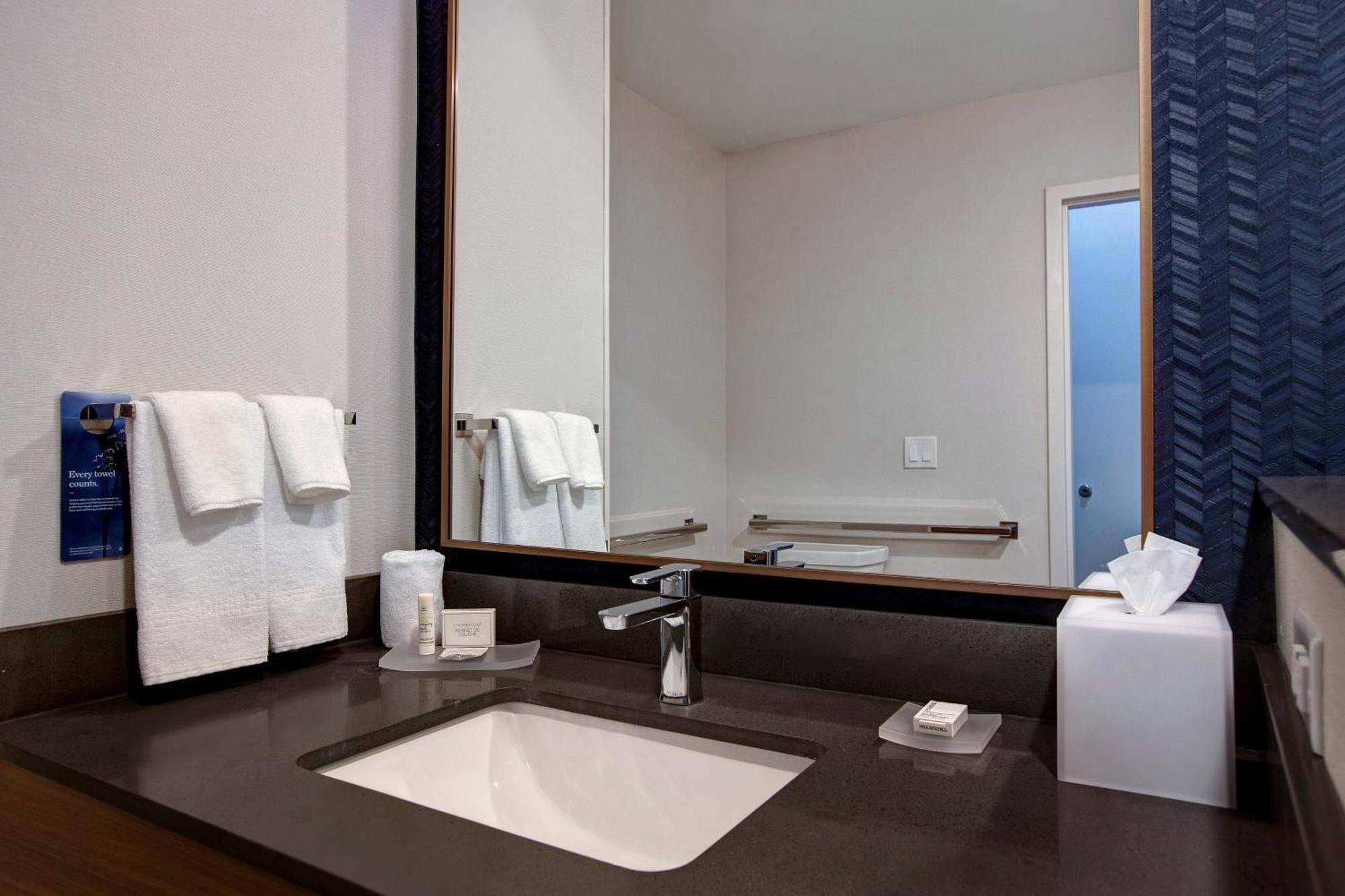 Fairfield Inn & Suites By Marriott Chicago بوليغ بروك المظهر الخارجي الصورة