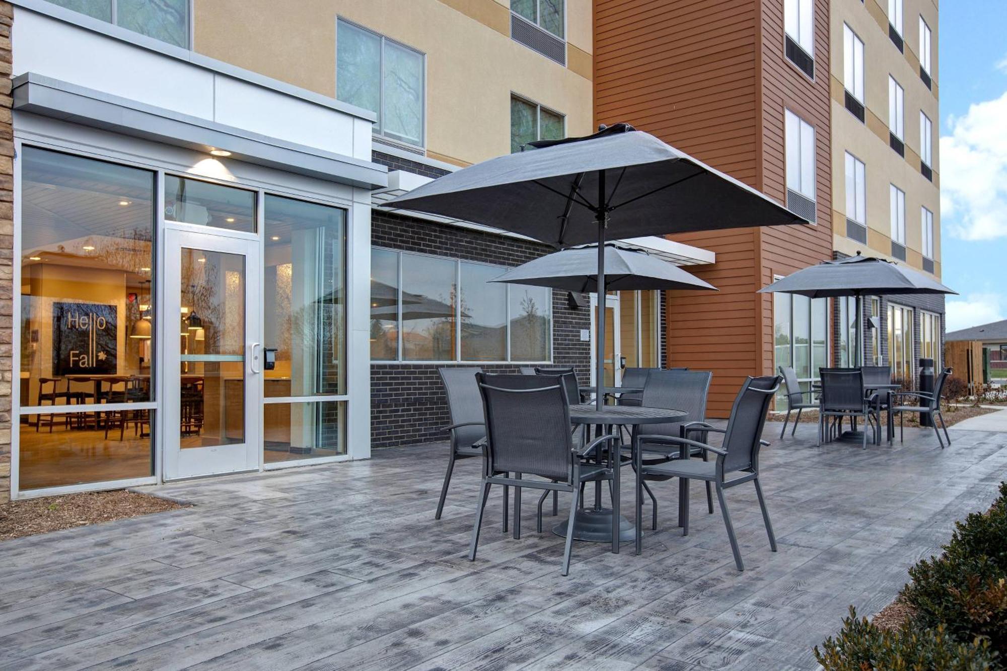 Fairfield Inn & Suites By Marriott Chicago بوليغ بروك المظهر الخارجي الصورة